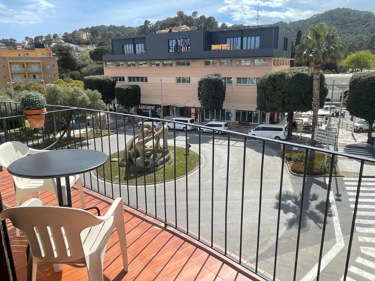 Apartamentos El Sol Tossa de Mar Bagian luar foto