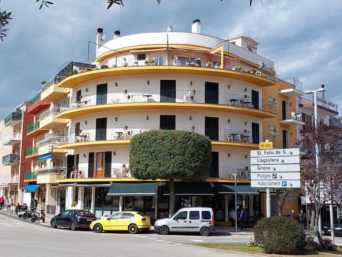Apartamentos El Sol Tossa de Mar Bagian luar foto