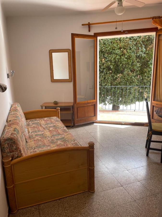 Apartamentos El Sol Tossa de Mar Bagian luar foto