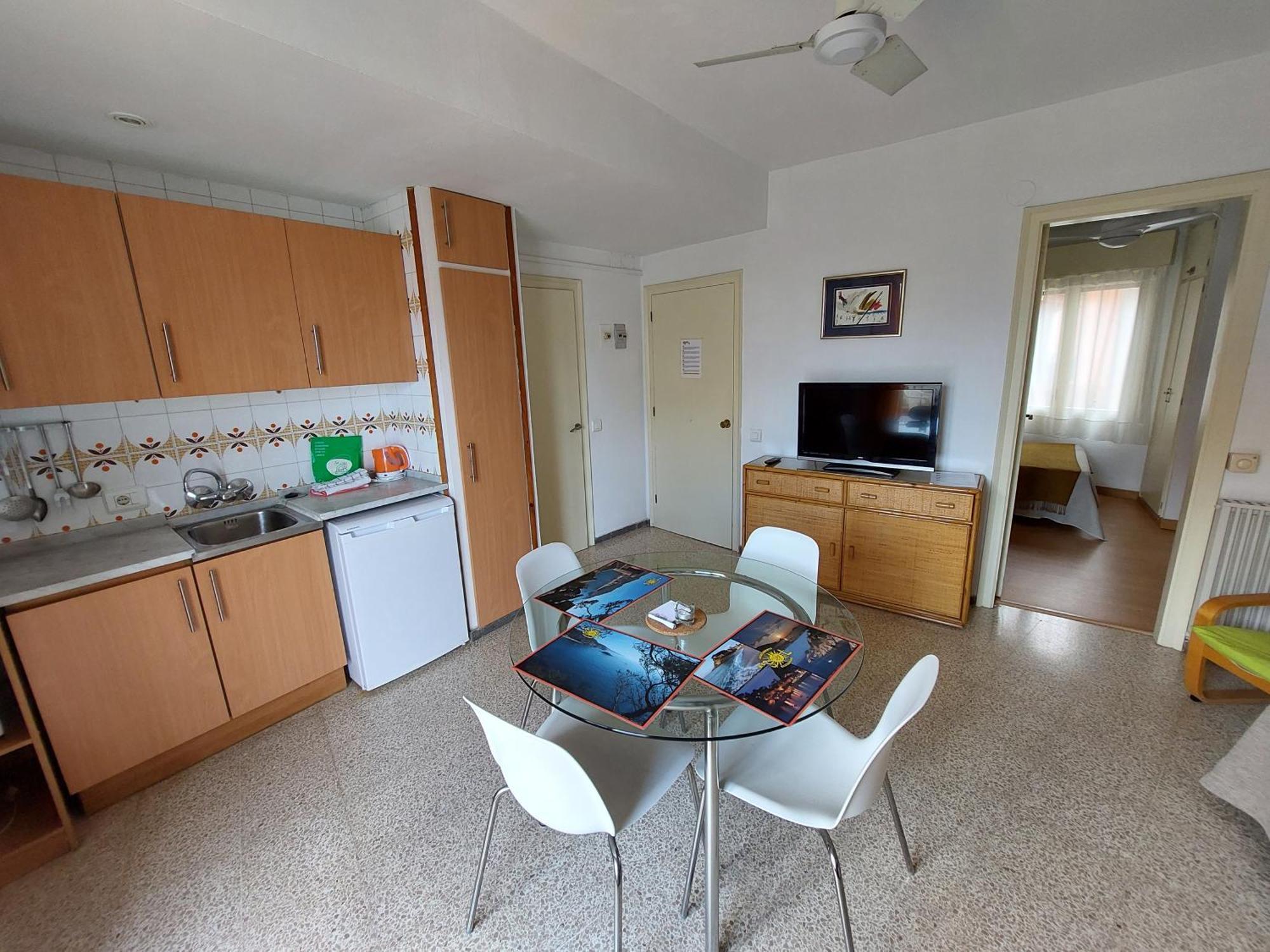 Apartamentos El Sol Tossa de Mar Bagian luar foto