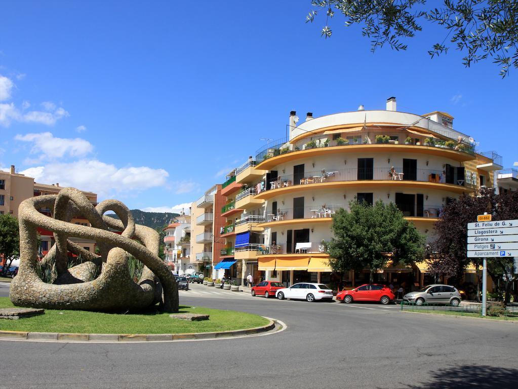 Apartamentos El Sol Tossa de Mar Bagian luar foto