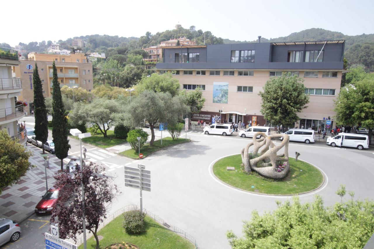 Apartamentos El Sol Tossa de Mar Bagian luar foto